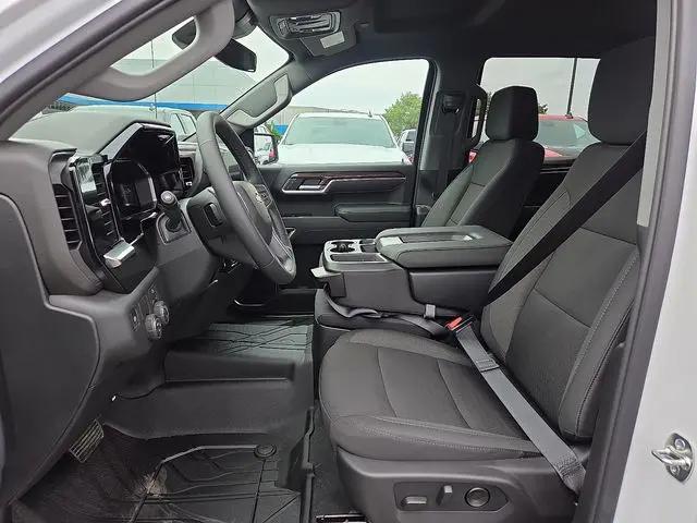 2026 Chevrolet Silverado 1500 2WD Crew Cab Short Bed LT