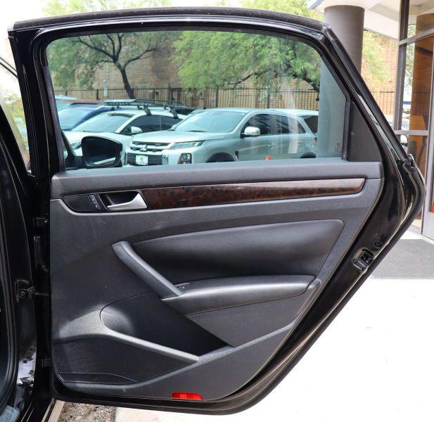 2015 Volkswagen Passat 2.0L TDI SEL Premium