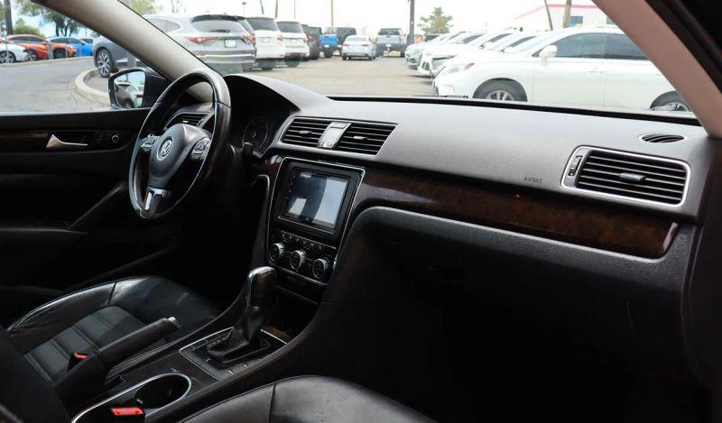 2015 Volkswagen Passat 2.0L TDI SEL Premium