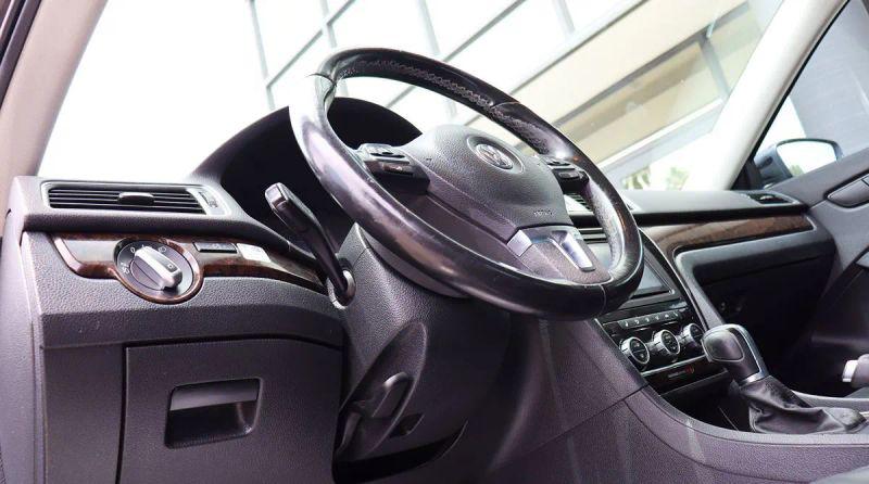 2015 Volkswagen Passat 2.0L TDI SEL Premium