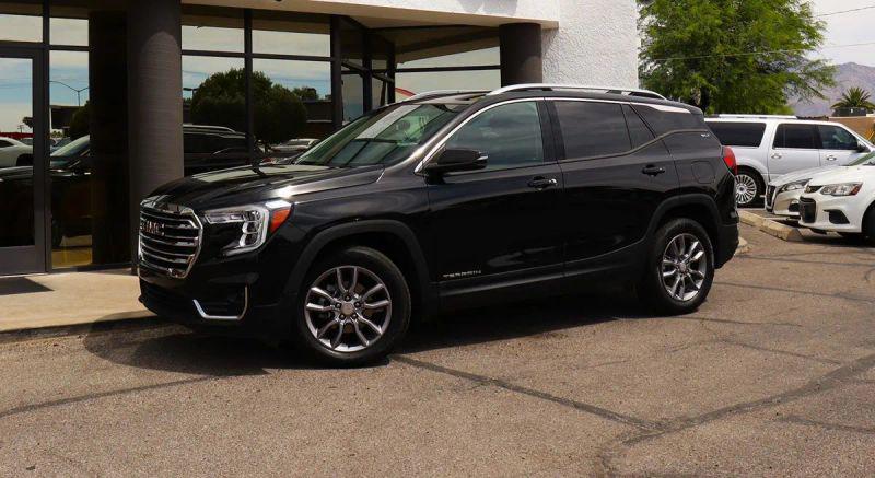2023 GMC Terrain AWD SLT