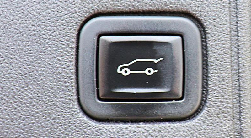 2023 GMC Terrain AWD SLT