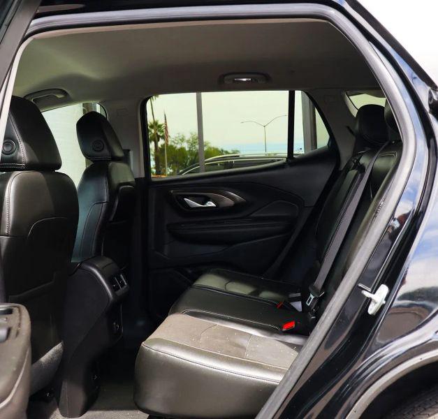 2023 GMC Terrain AWD SLT