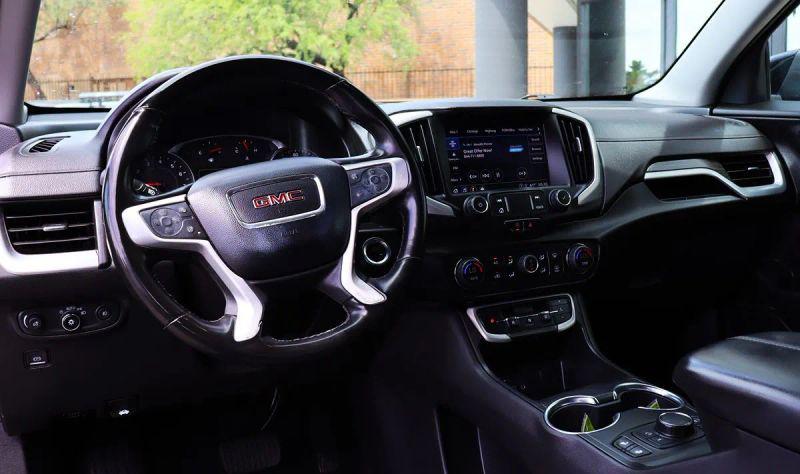 2023 GMC Terrain AWD SLT