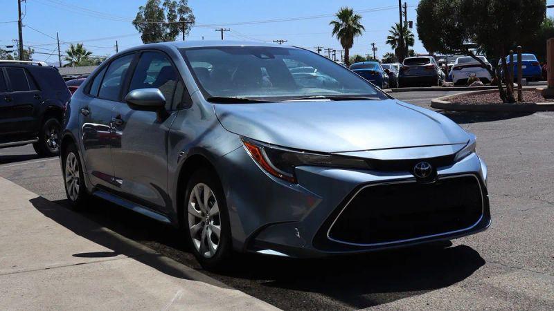 2022 Toyota Corolla LE