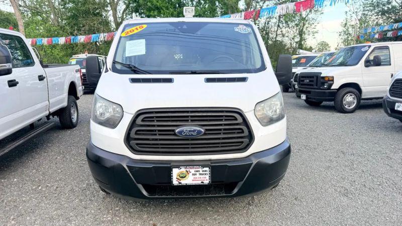 2015 Ford Transit w/60/40 Side Door w/RWB