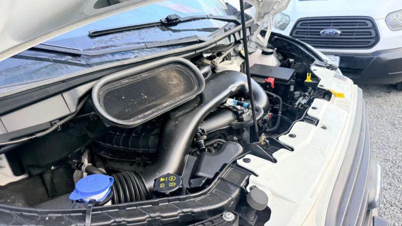 2015 Ford Transit w/60/40 Side Door w/RWB