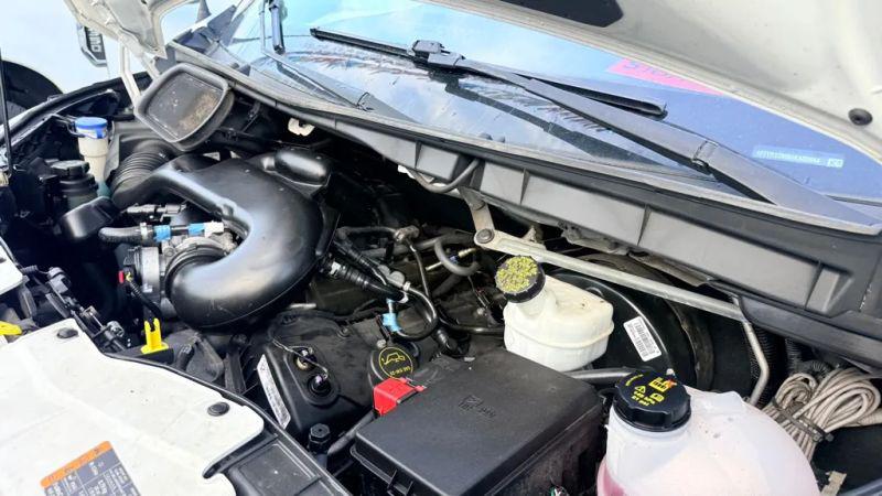 2015 Ford Transit w/60/40 Side Door w/RWB
