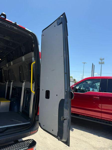 2019 Mercedes-Benz Sprinter 2500 High Roof V6