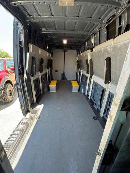 2019 Mercedes-Benz Sprinter 2500 High Roof V6