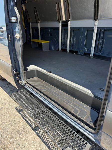 2019 Mercedes-Benz Sprinter 2500 High Roof V6
