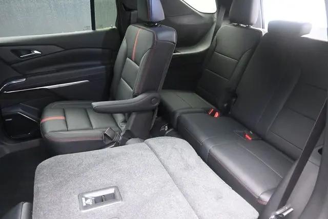 2026 Chevrolet Traverse FWD RS