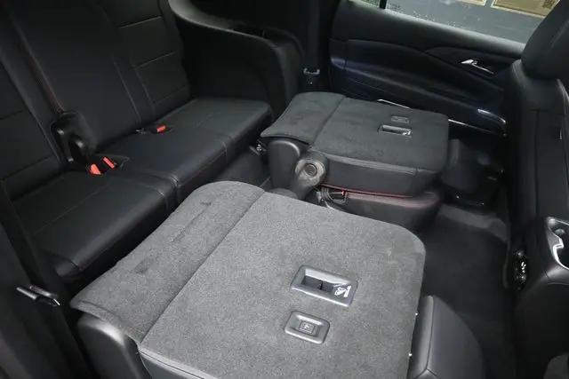 2026 Chevrolet Traverse FWD RS