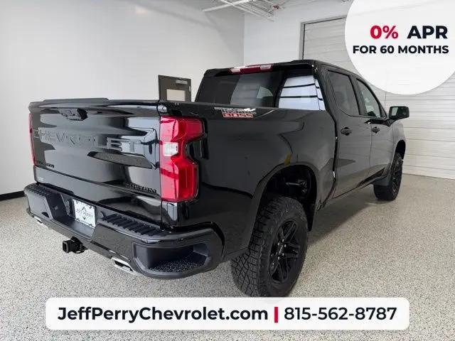 2026 Chevrolet Silverado 1500 4WD Crew Cab Short Bed Custom Trail Boss