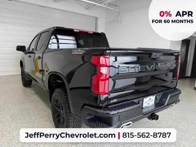 2026 Chevrolet Silverado 1500 4WD Crew Cab Short Bed Custom Trail Boss