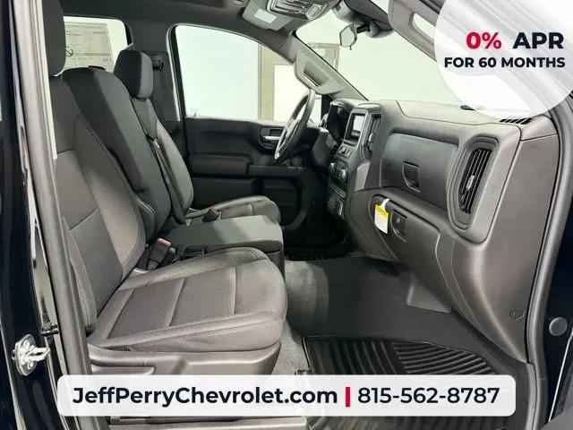 2026 Chevrolet Silverado 1500 4WD Crew Cab Short Bed Custom Trail Boss