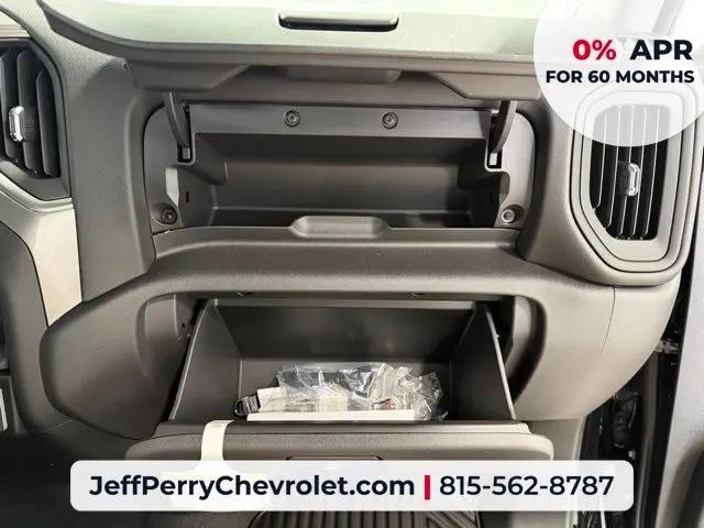 2026 Chevrolet Silverado 1500 4WD Crew Cab Short Bed Custom Trail Boss