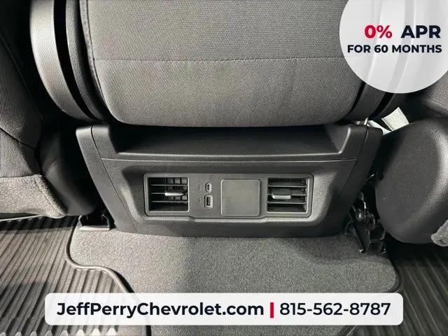 2026 Chevrolet Silverado 1500 4WD Crew Cab Short Bed Custom Trail Boss