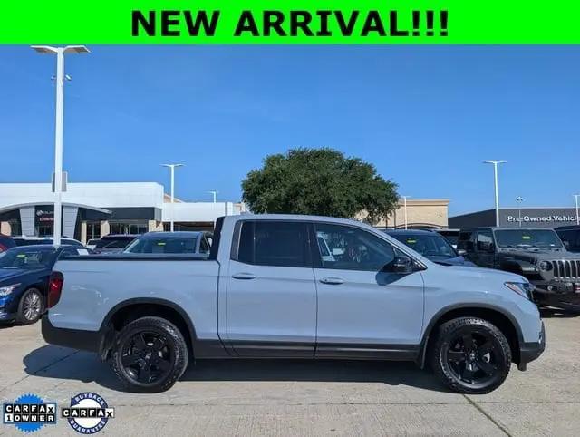 2025 Honda Ridgeline Black Edition
