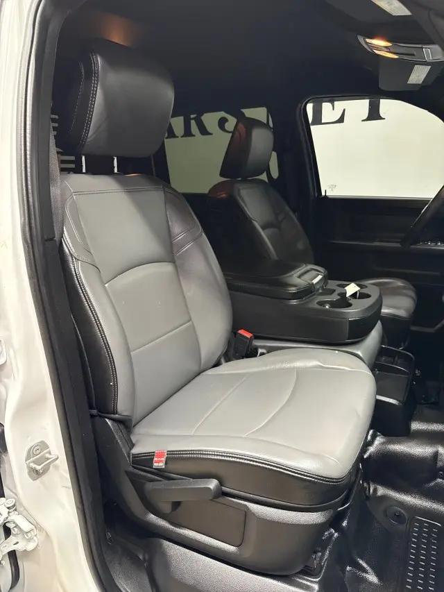 2022 Ram 2500 Tradesman Crew Cab 4x4 8' Box
