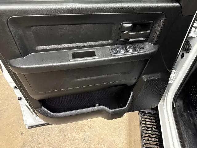 2022 Ram 2500 Tradesman Crew Cab 4x4 8' Box