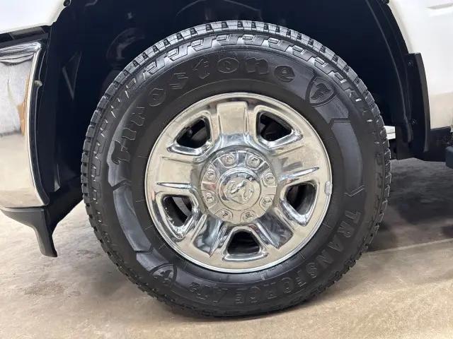2022 Ram 2500 Tradesman Crew Cab 4x4 8' Box