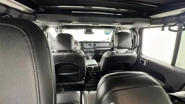 2020 Jeep Wrangler Sahara 4x4
