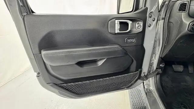 2020 Jeep Wrangler Sahara 4x4