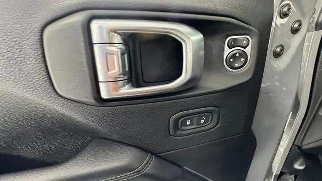 2020 Jeep Wrangler Sahara 4x4