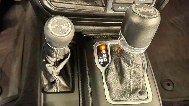 2020 Jeep Wrangler Sahara 4x4