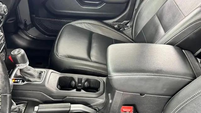 2020 Jeep Wrangler Sahara 4x4