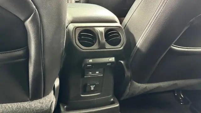 2020 Jeep Wrangler Sahara 4x4