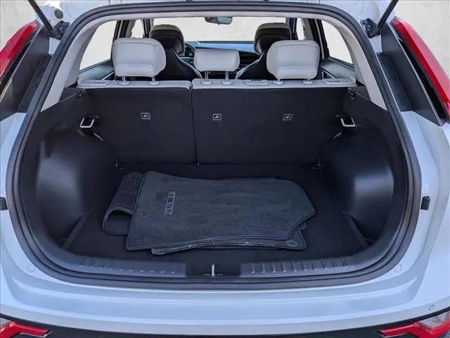 2024 Kia Niro EX Touring