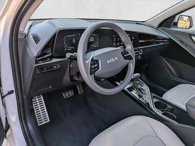 2024 Kia Niro EX Touring