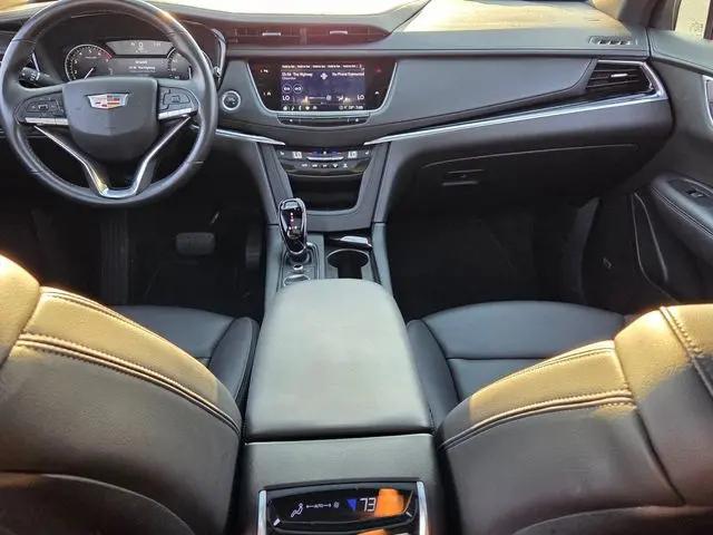 2024 Cadillac XT6 FWD Luxury