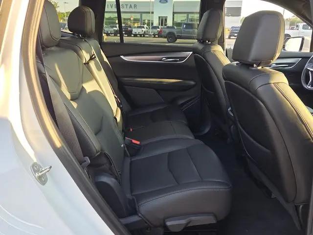 2024 Cadillac XT6 FWD Luxury