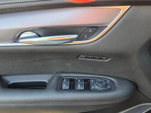 2024 Cadillac XT6 FWD Luxury