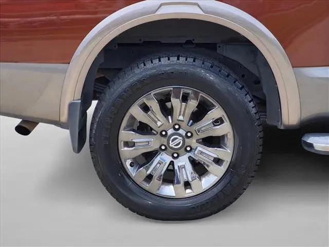 2017 Nissan Titan Platinum Reserve