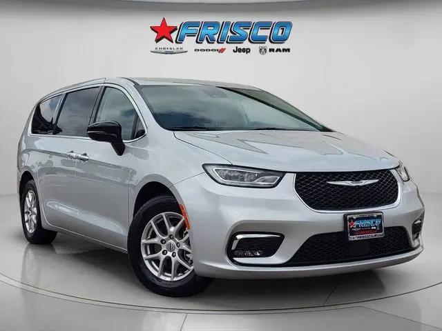 2024 Chrysler Pacifica Touring L for sale in Frisco, TX