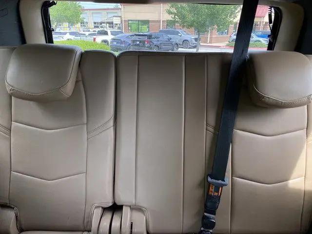 2019 Cadillac Escalade Platinum
