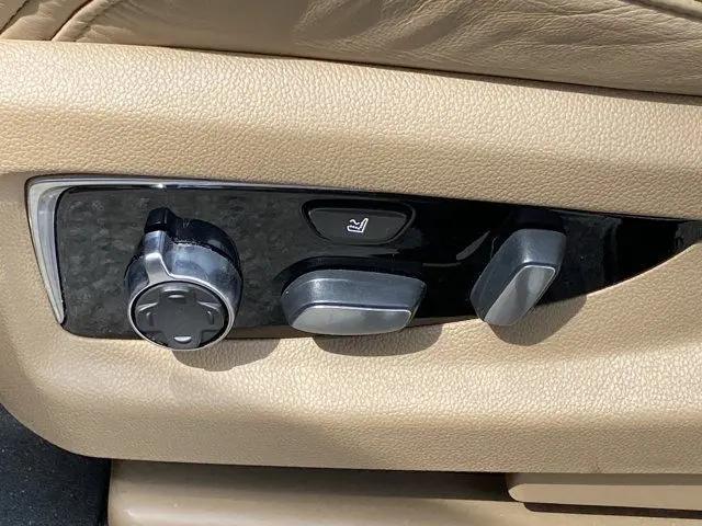 2019 Cadillac Escalade Platinum