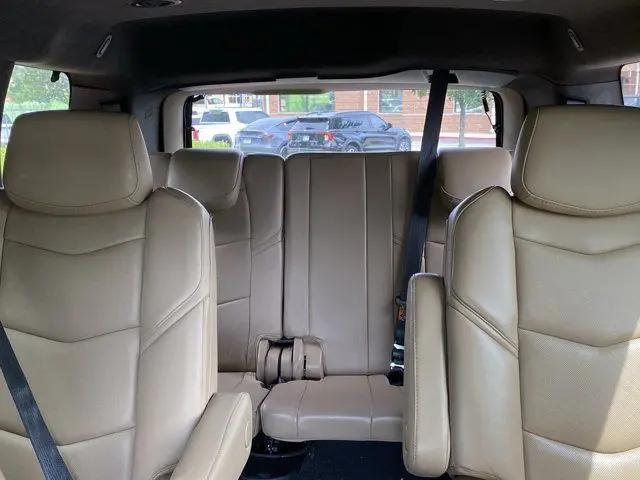 2019 Cadillac Escalade Platinum