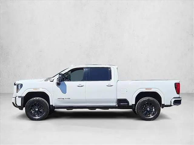 2024 GMC Sierra 2500HD 4WD Crew Cab Standard Bed AT4
