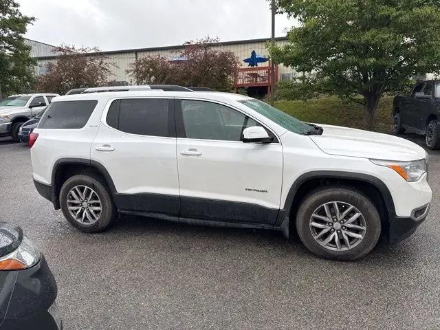 2017 GMC Acadia SLE-2