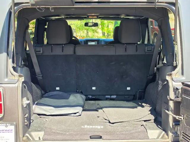 2016 Jeep Wrangler Unlimited Sport