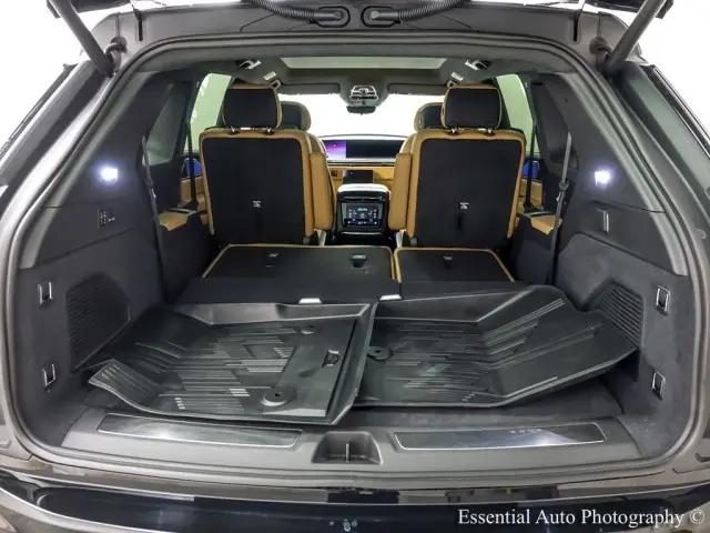 2025 Cadillac Escalade Luxury 2 AWD