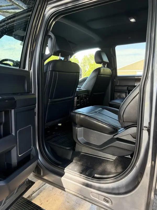2022 Ford F-550 XL