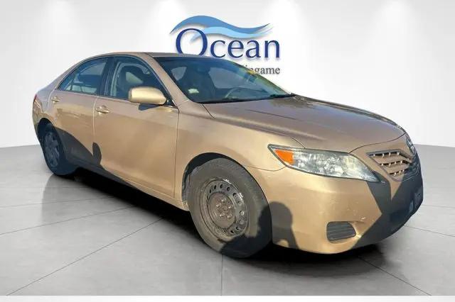 2010 Toyota Camry LE