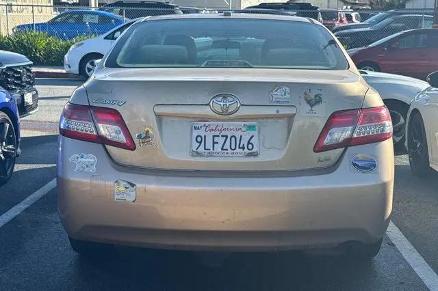2010 Toyota Camry LE