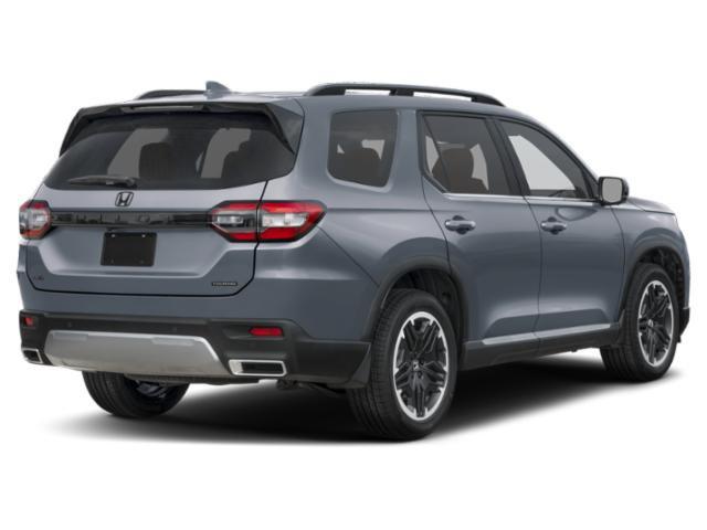 2026 Honda Pilot Touring Blackout